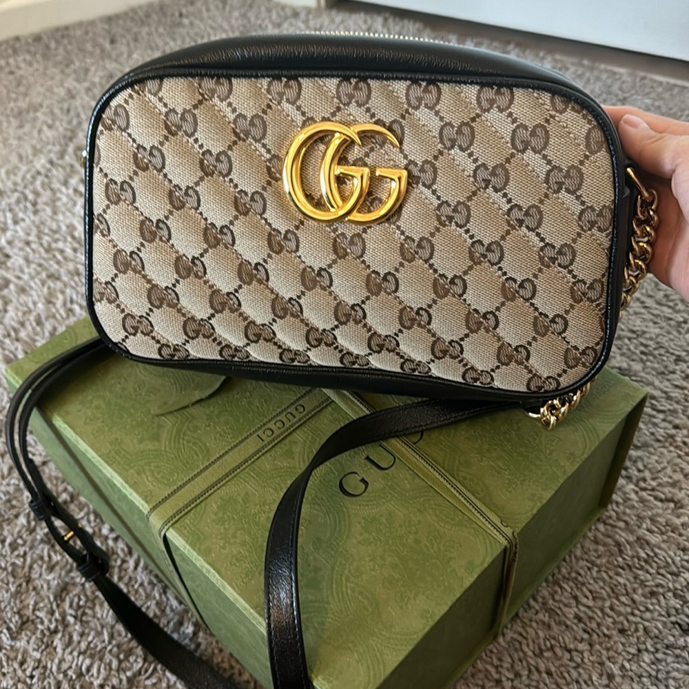 Gucci gg marmont shoulder bag sm